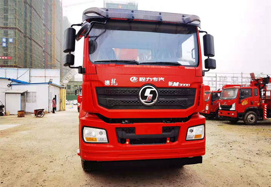 國(guó)六陜汽德龍濰柴前四后八隨車(chē)吊