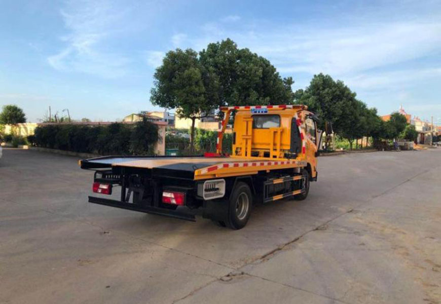 國六江鈴凱運(yùn)一拖二清障車