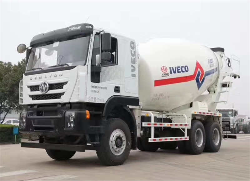 紅巖杰獅14方攪拌車(chē)