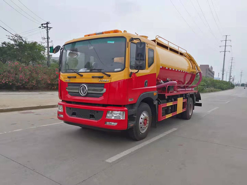 東風(fēng)清洗吸污車如何選購，怎么延長使用時(shí)間？